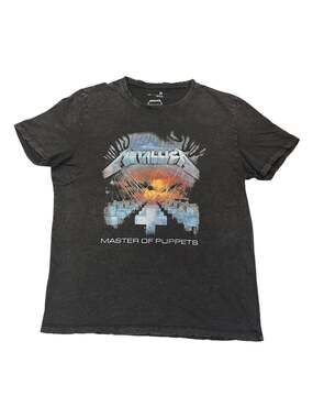 Metallica Master of Puppets Graphics Wash T-Shirt Men’s Size Medium